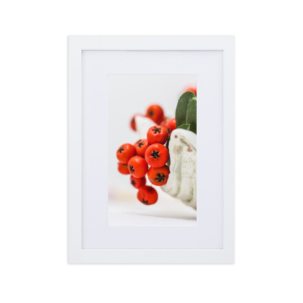 Poster mit Passepartout - Red Berries Weiß / 21×30 cm artlia