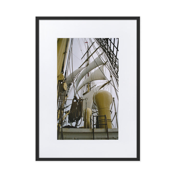 Poster mit Passepartout - Start a new journey Schwarz / 50×70 cm artlia