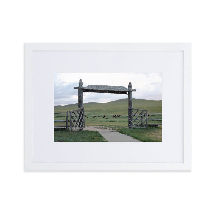 Poster mit Passepartout - The gateway to the steppes of Mongolia Weiß / 30×40 cm artlia