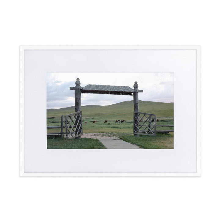Poster mit Passepartout - The gateway to the steppes of Mongolia Weiß / 50×70 cm artlia