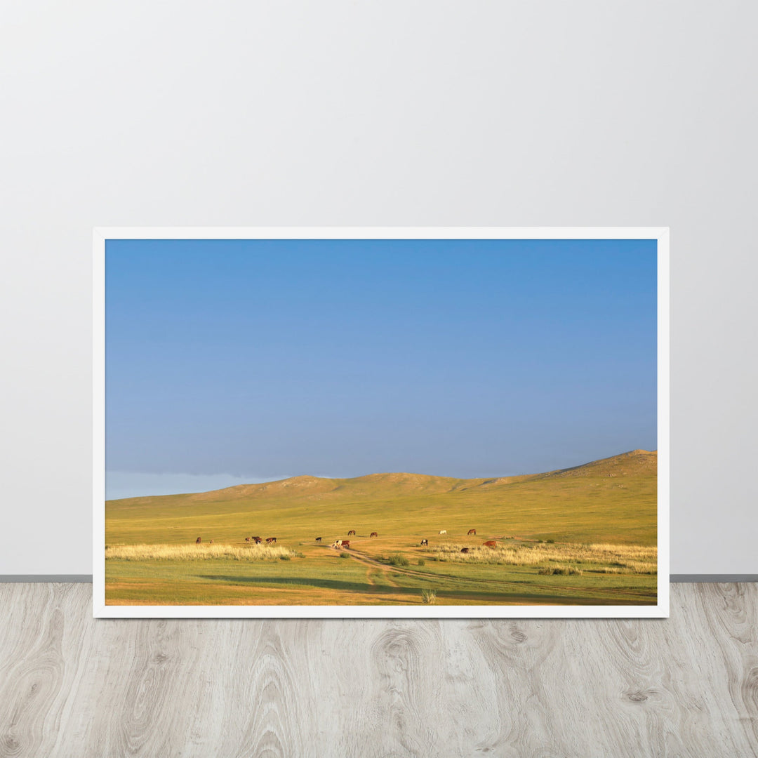 Poster mit Rahmen - Steppe on a calm morning, Mongolia artlia