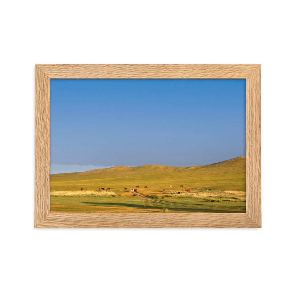 Poster mit Rahmen - Steppe on a calm morning, Mongolia Oak / 21×30 cm artlia