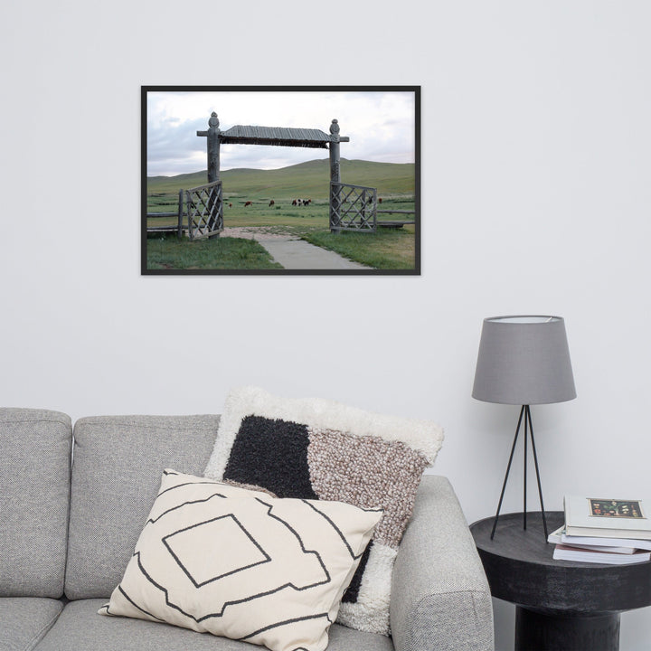 Poster mit Rahmen - The gateway to the steppes of Mongolia artlia