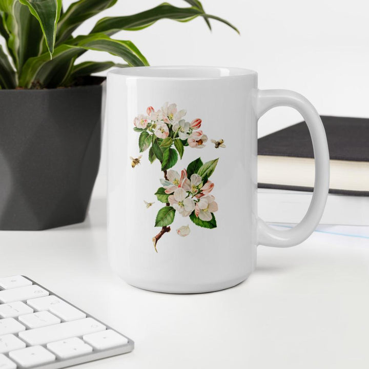 Tasse - Apfelblüten und Bienen artlia