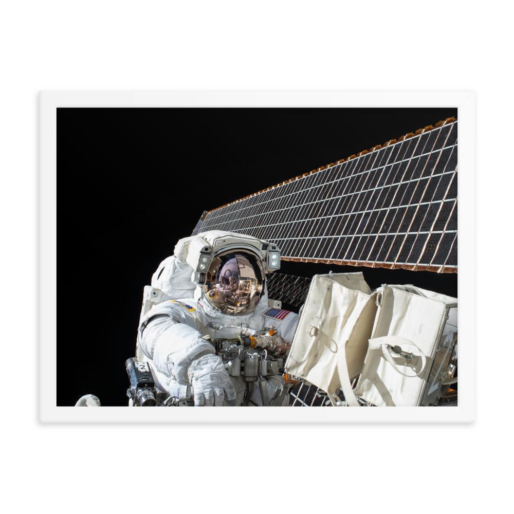Astronaut - Poster im Rahmen weiß / 30x41 cm artlia