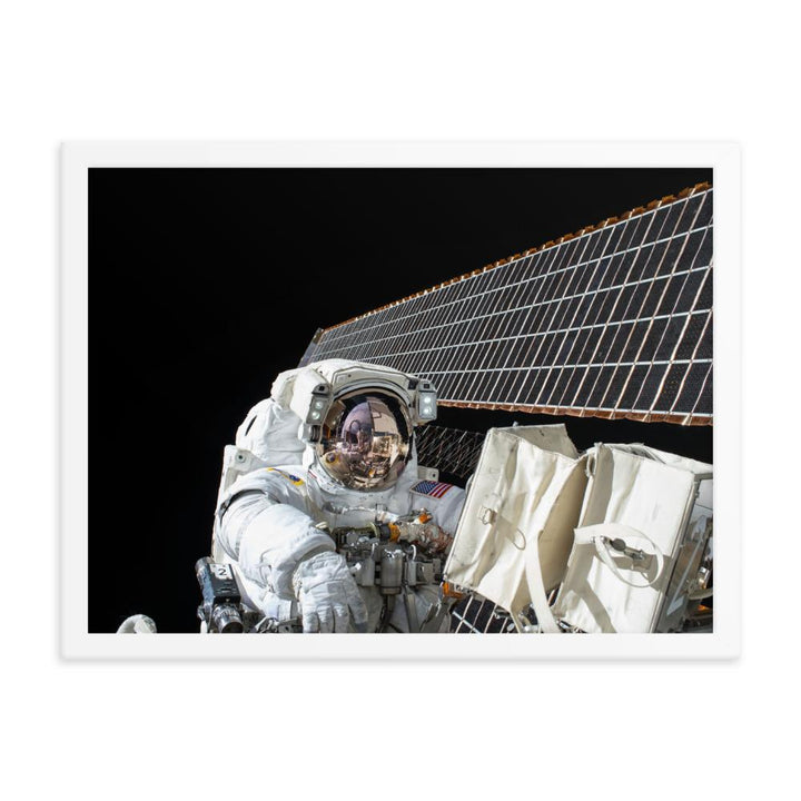 Astronaut - Poster im Rahmen weiß / 30x41 cm artlia