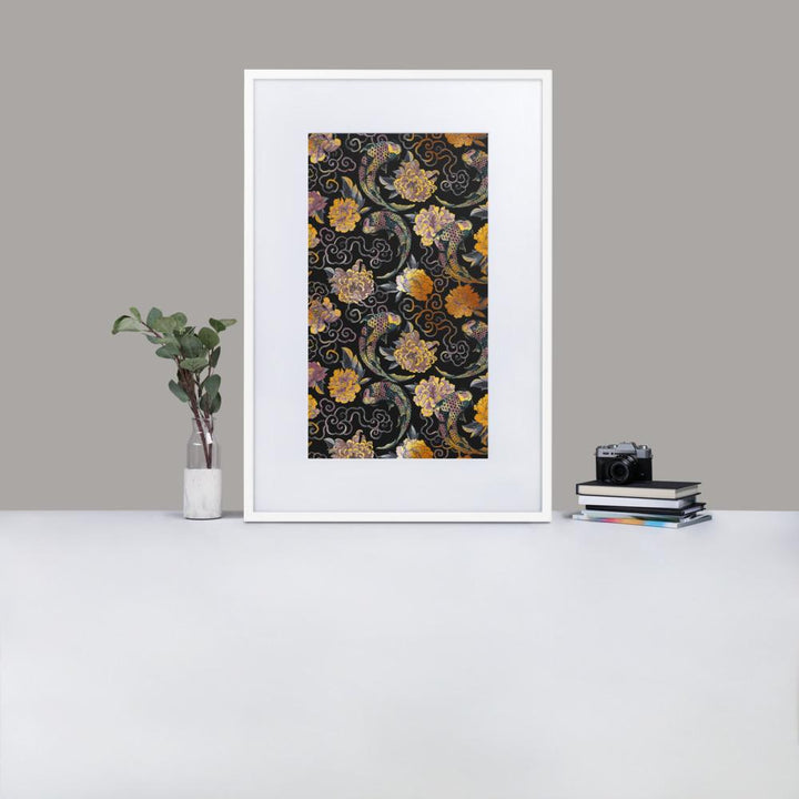 Blumen und Kois - Poster im Rahmen mit Passepartout weiß / 61×91 cm artlia