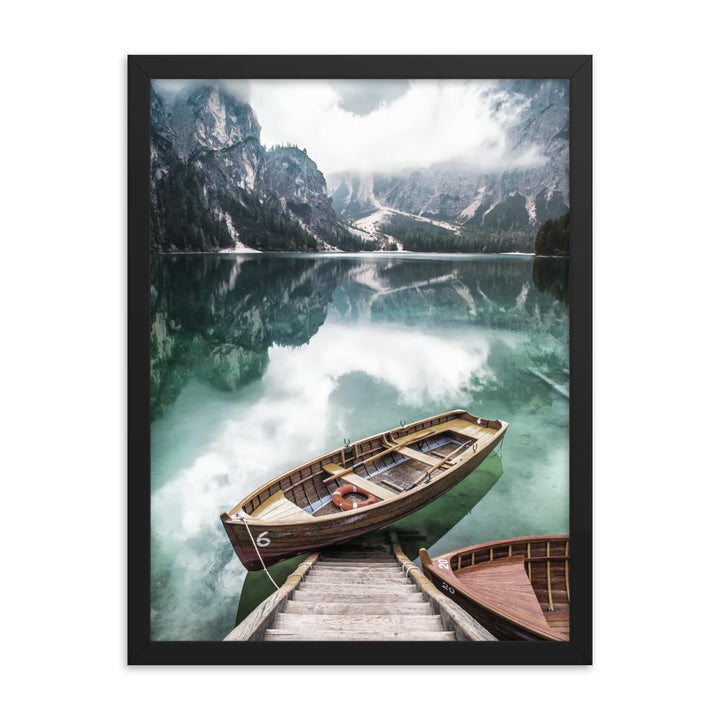 Braies lake - Poster im Rahmen schwarz / 30x41 cm artlia