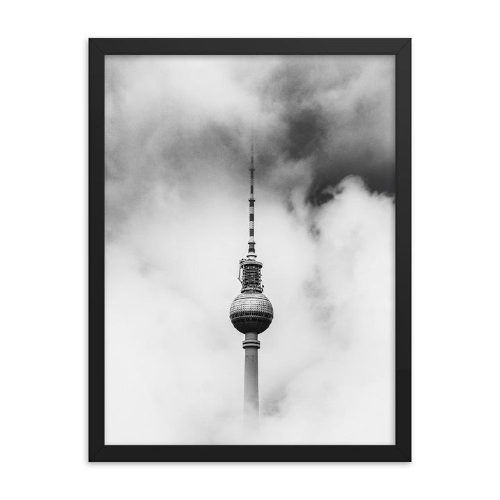 Der Berliner Fernsehturm - Poster im Rahmen schwarz / 30x41 cm artlia