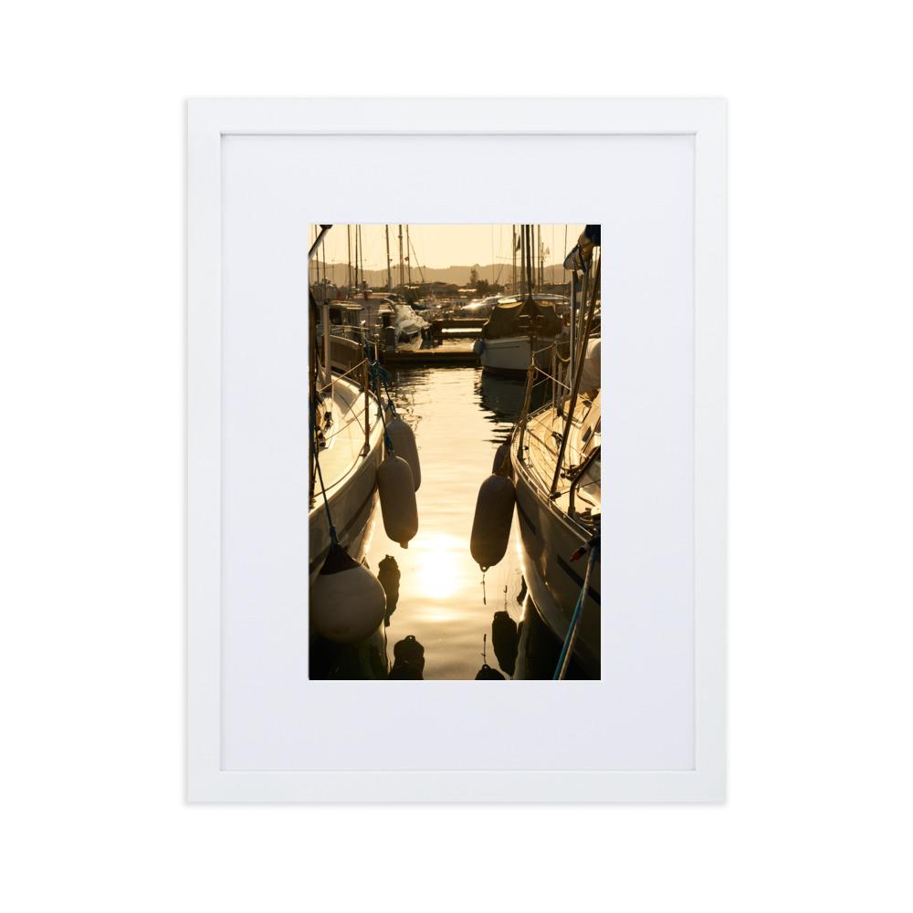 ein Sommerabend - Poster im Rahmen mit Passepartout weiß / 30×40 cm artlia