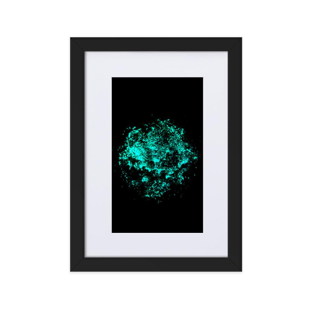 Emerald Planet - Poster im Rahmen mit Passepartout Schwarz / 21×30 cm artlia