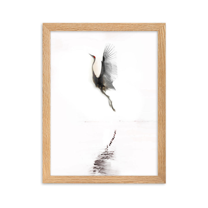 fliegender Kranich - Poster im Rahmen Oak / 30×40 cm artlia