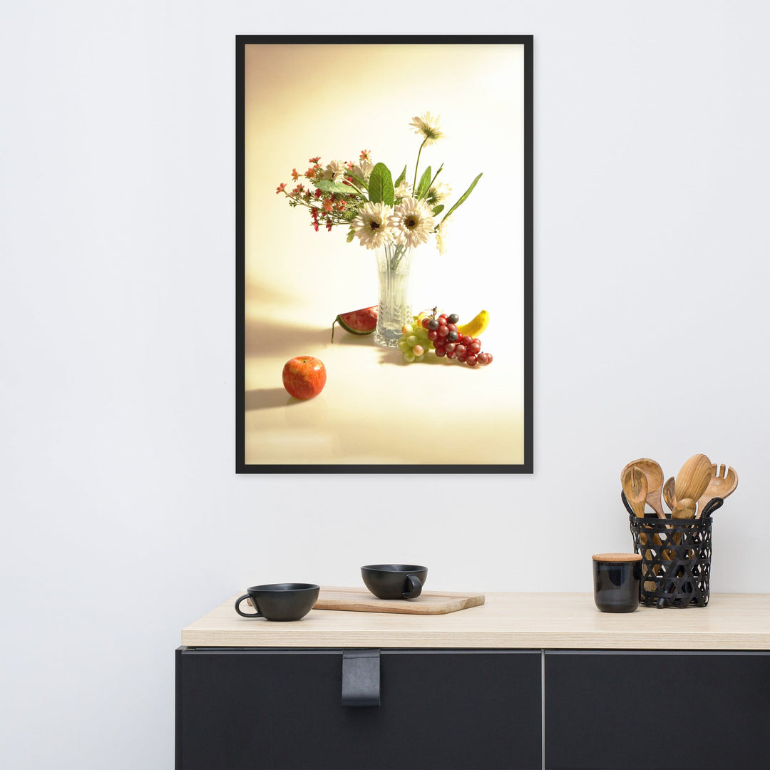 Flower Vase - Poster im Rahmen artlia