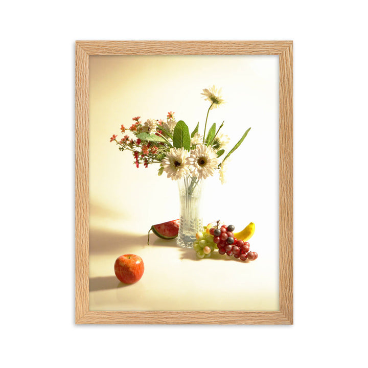Flower Vase - Poster im Rahmen Oak / 30×40 cm artlia