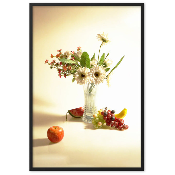 Flower Vase - Poster im Rahmen Schwarz / 61×91 cm artlia