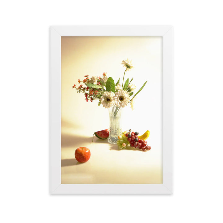 Flower Vase - Poster im Rahmen Weiß / 21×30 cm artlia