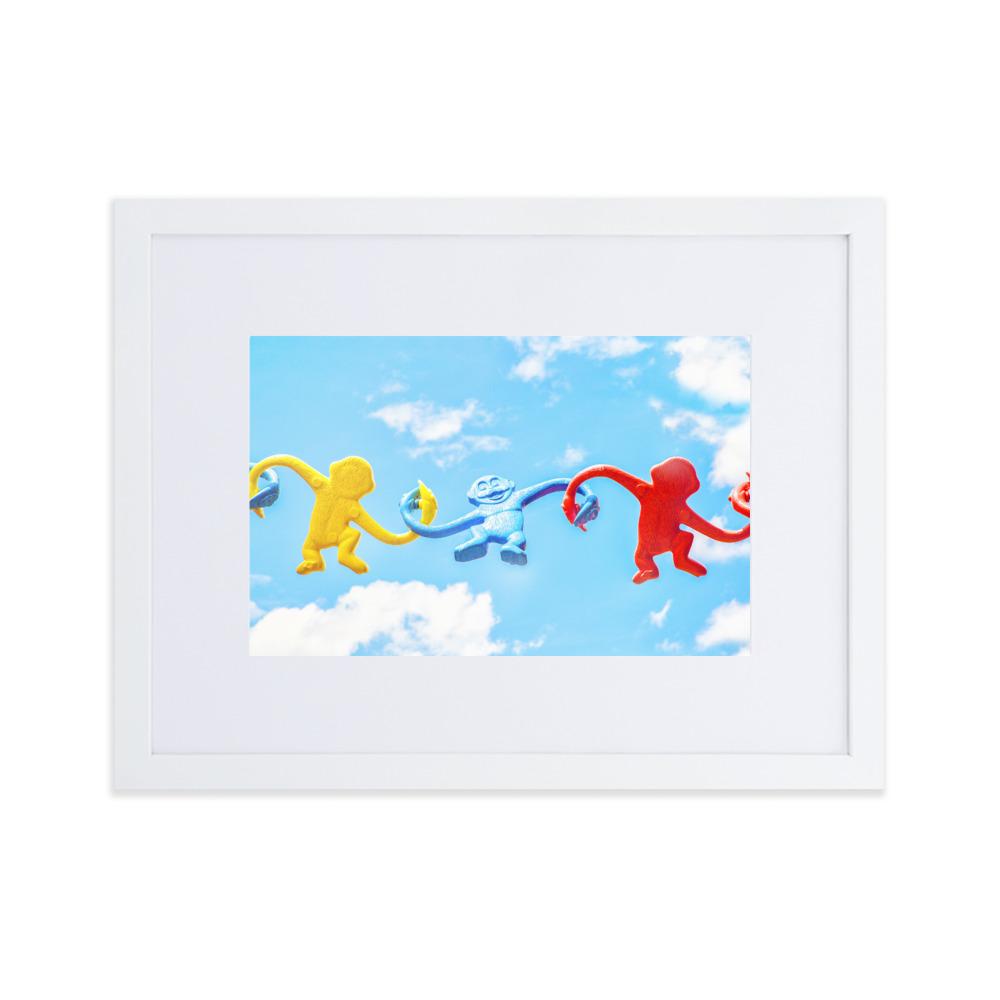 Himmlisches Teamwork - Poster im Rahmen mit Passepartout weiß / 30×40 cm artlia