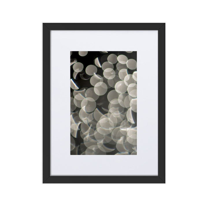Lichtblasen - Poster im Rahmen mit Passepartout Schwarz / 30×40 cm artlia