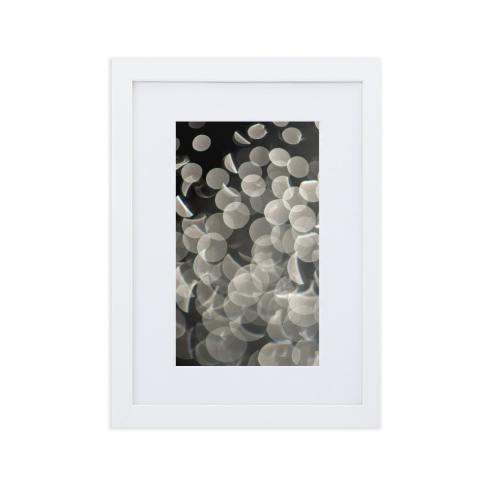 Lichtblasen - Poster im Rahmen mit Passepartout Weiß / 21×30 cm artlia