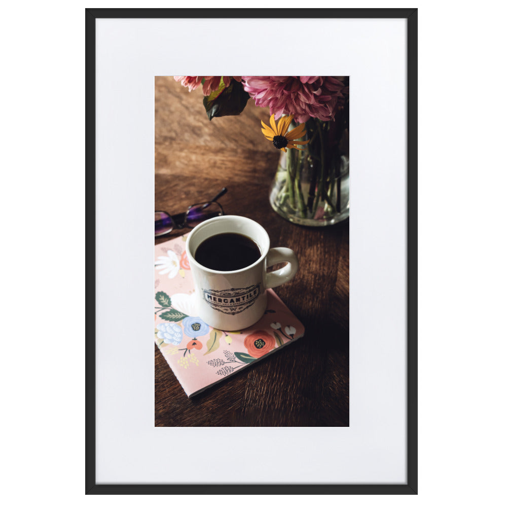 Prague Café - Poster im Rahmen mit Passepartout Schwarz / 61×91 cm artlia