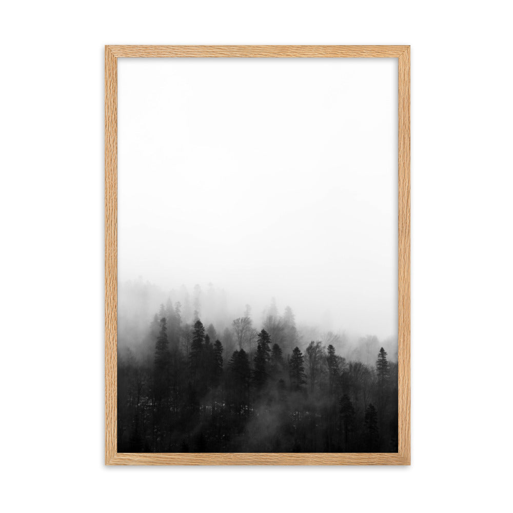 Wald im Nebel - Poster im Rahmen Oak / 50×70 cm artlia