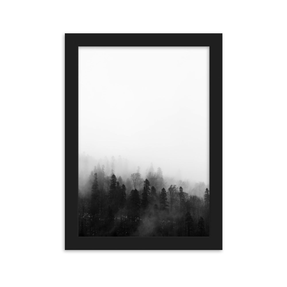 Wald im Nebel - Poster im Rahmen Schwarz / 21×30 cm artlia