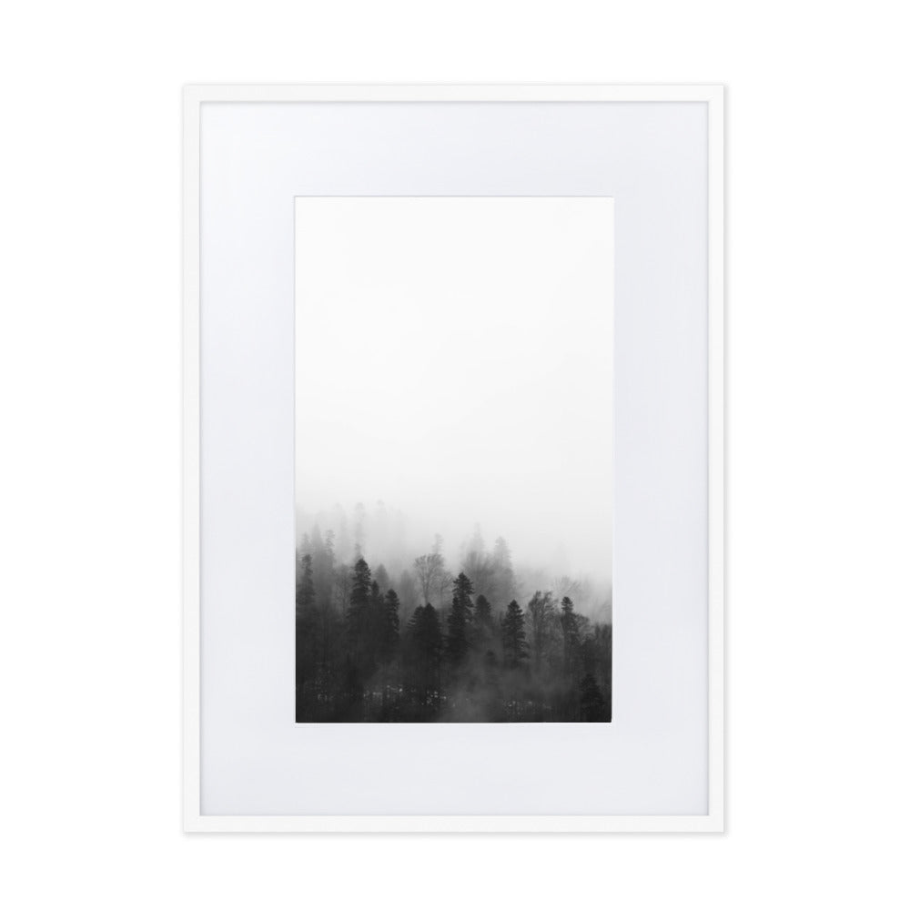 Wald im Nebel - Poster im Rahmen mit Passepartout Weiß / 50×70 cm artlia